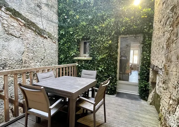 Apartment Du Pont Joubert